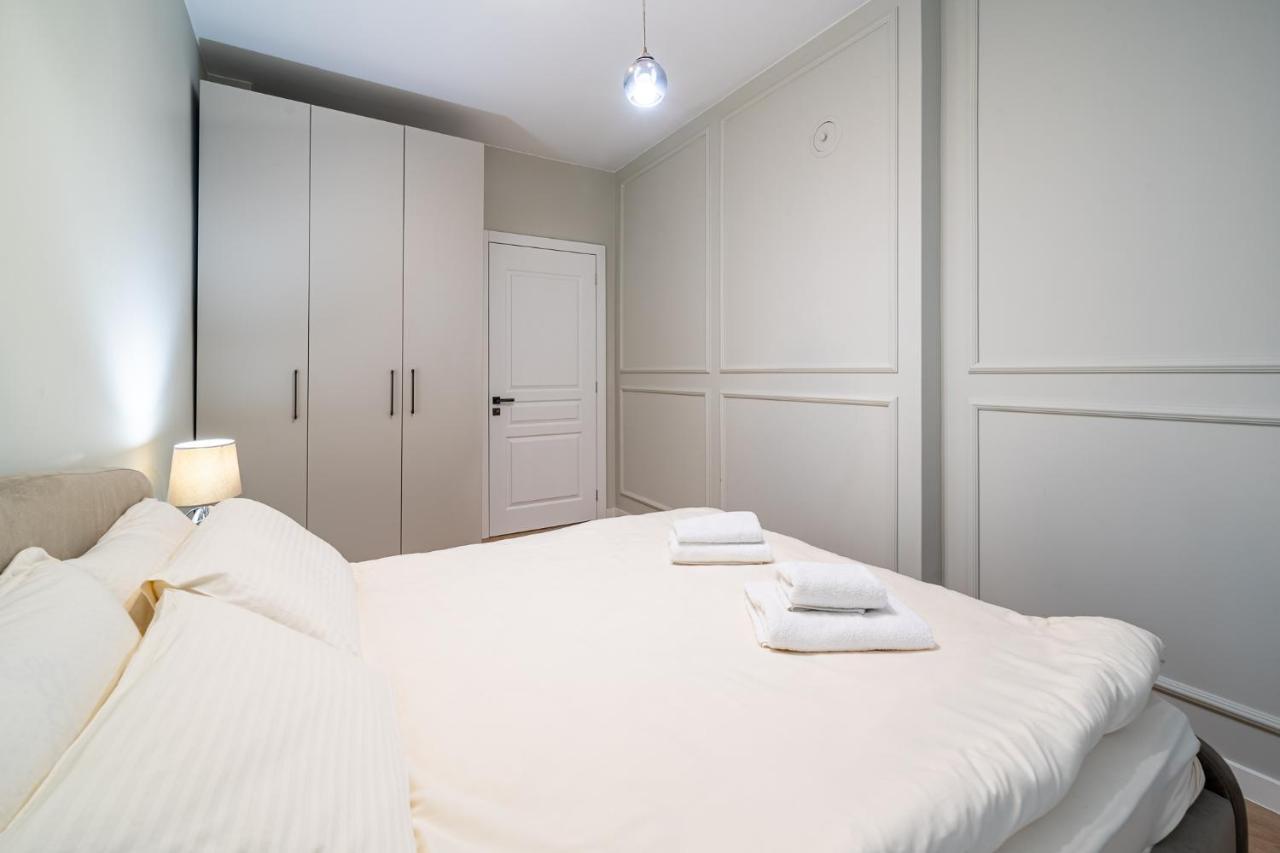 Smart Central Apartment Varna Exterior foto